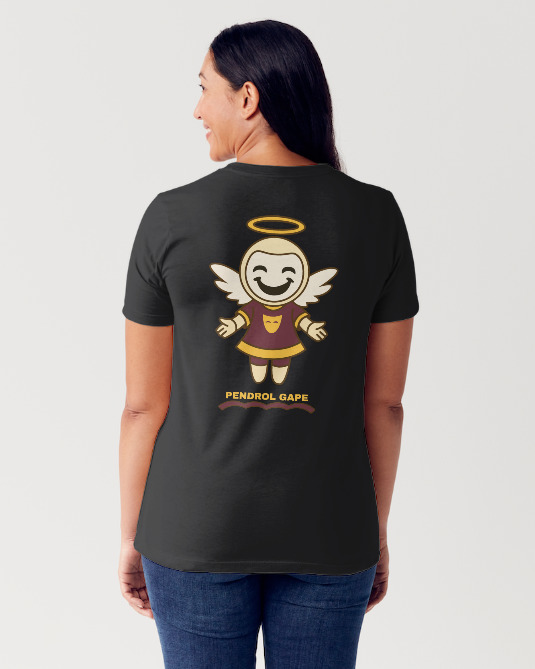 Mannequin portant un t-shirt Chibie.